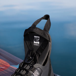 حذاء للوح التزلج على الماء من MESLE